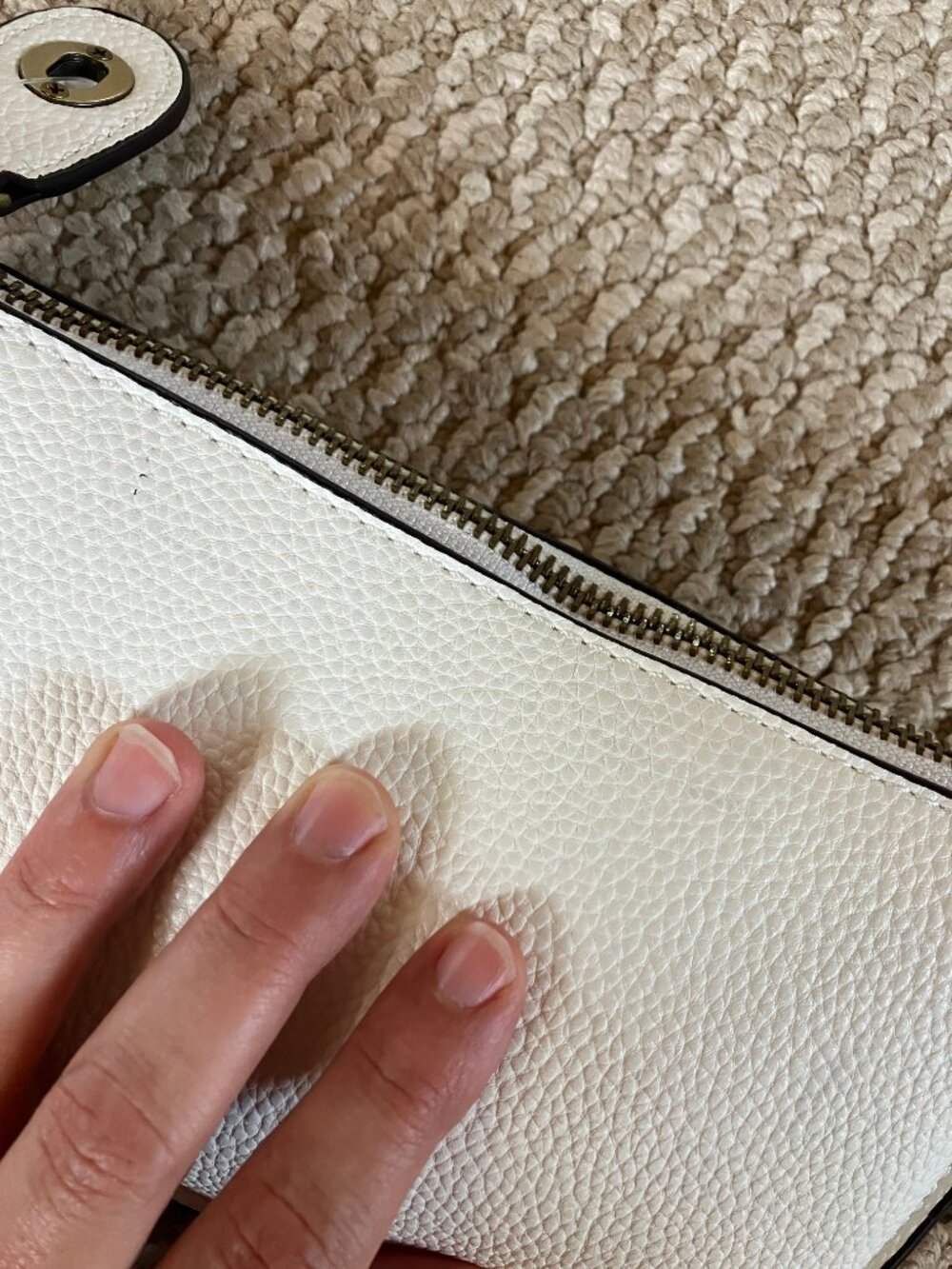 NWT Joy Susan Wristlet Clutch White Vegan Leather Zip Pouch Minimalist READ - Picture 7 of 7
